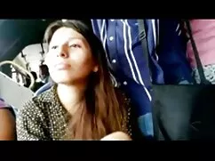 Già bà tóc vàng bằng ...