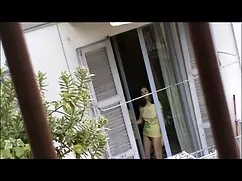 Đói cô gái và một co ...