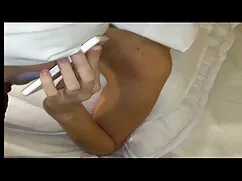 Nghịch ngợm bumblebe ...
